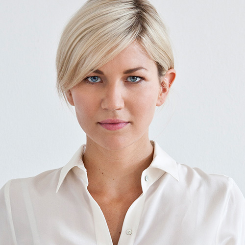 Nora Unterrainer ist Managing Editor (Chefin vom Dienst) für das flair Magazin bei Ahead Media in Wien